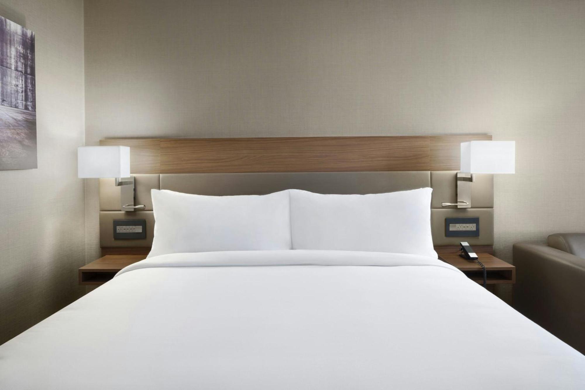 Ac Hotel By Marriott St. Louis Clayton Buitenkant foto